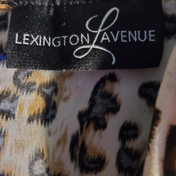 Leopard print top - Picture 3 of 3